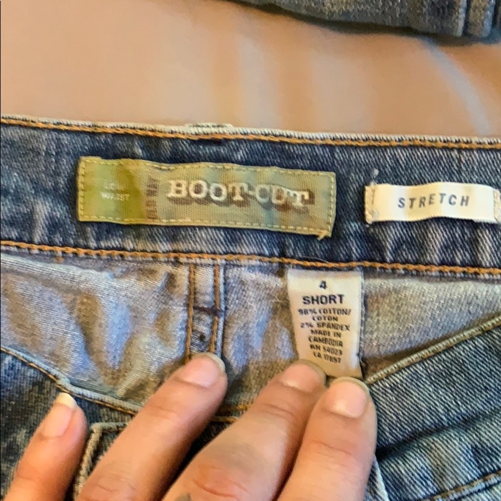 Boot cut jeans